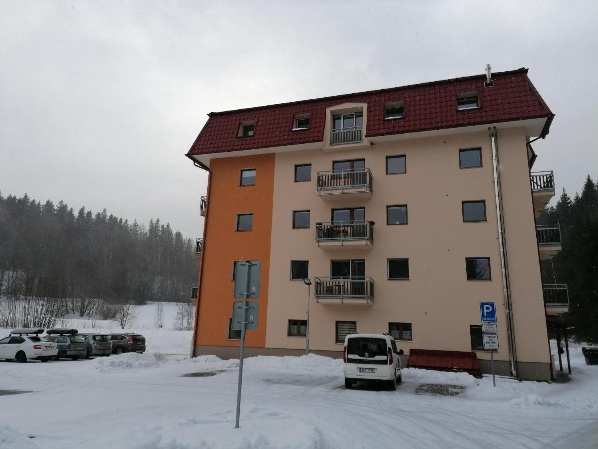 Apartman 68 Horni Lipova Exterior photo